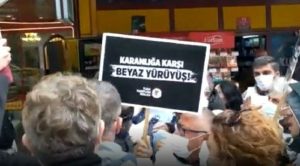 Hekimlerin yürüyüşüne bir engel de Ankara'da