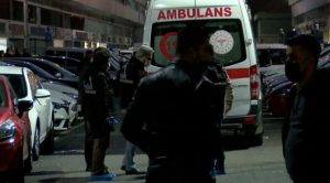 İstanbul'da oto galeriye silahlı saldırı: 3 ölü