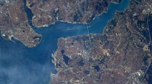 İstanbul'un birçok noktasında 'yoğun koku' alarmı
