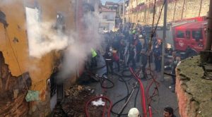 İzmir'de yangın faciası: Üç çocuk hayatını kaybetti