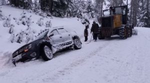 Sivas'ta 234 yerleşim yeri kardan kapandı