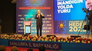 AKP'li Kurtulmuş: Kürt kardeşlerimizin ana dilleri kendileri için kutsaldır