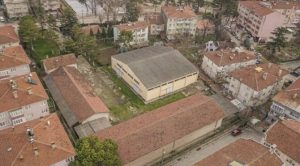 Paha biçilemeyen tesis MHP'li belediyeye bedelsiz verildi