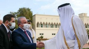 TBMM Başkanı Şentop, Katar Emiri'ni ziyaret etti