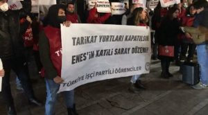 Türkiye'nin çeşitli illerinde 'Tarikat yurtları kapatılsın' eylemi